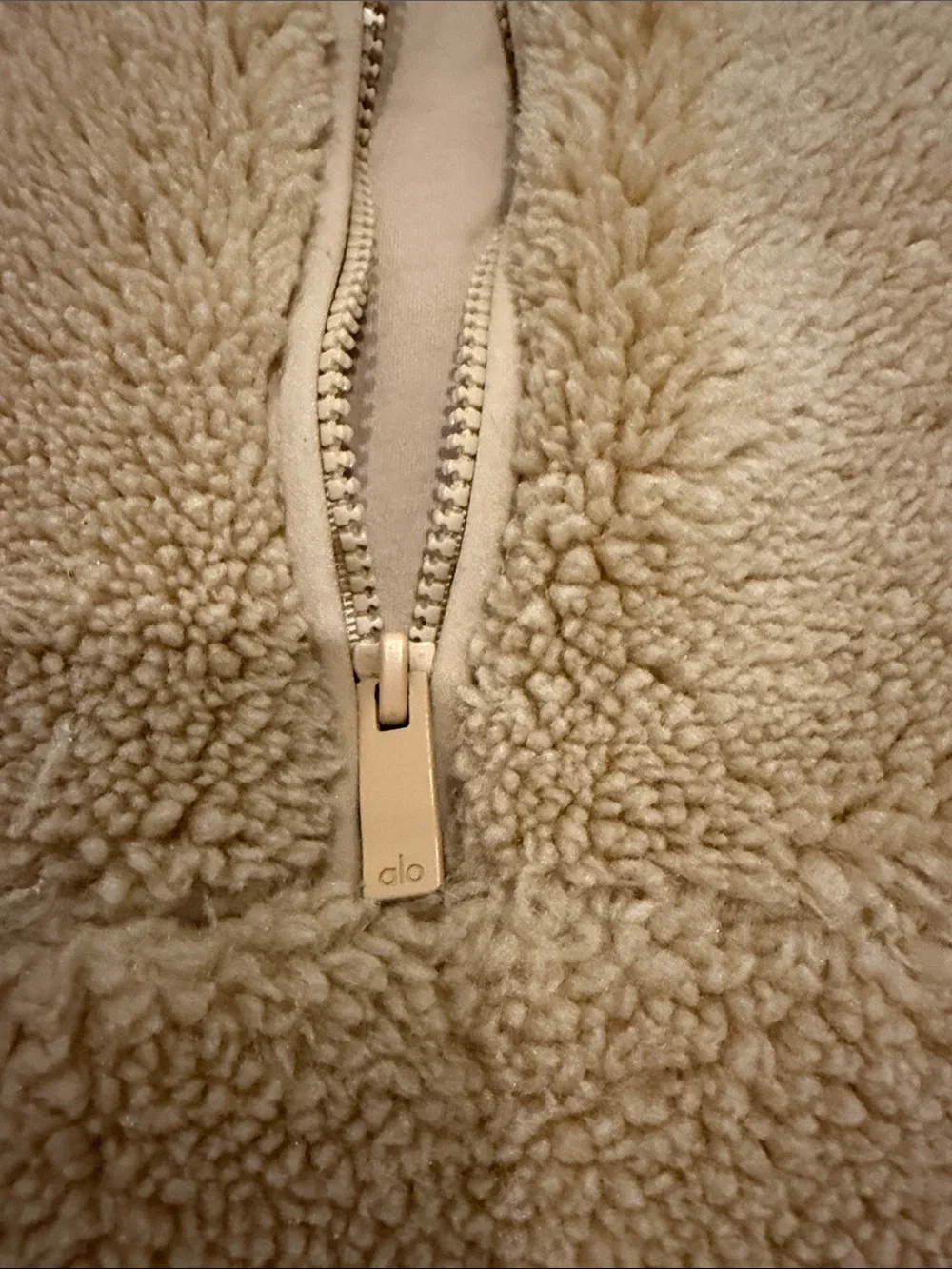 ALO Yoga Cream Sherpa Half‑Zip Pullover
